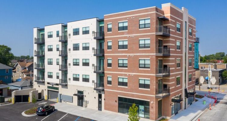 illiana-exterior-bilding